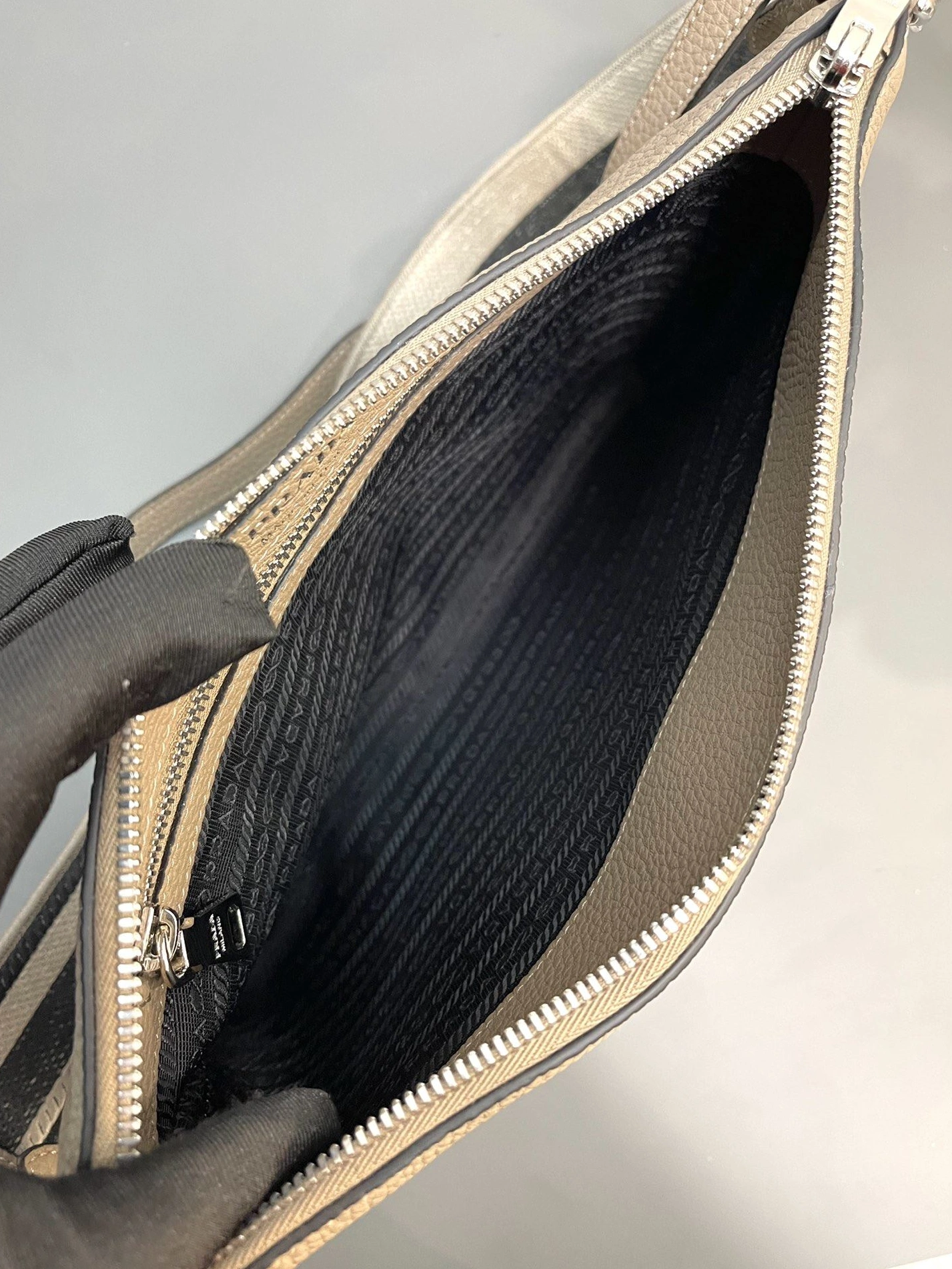 HighQuality Prxdx Satchel Bags 55709