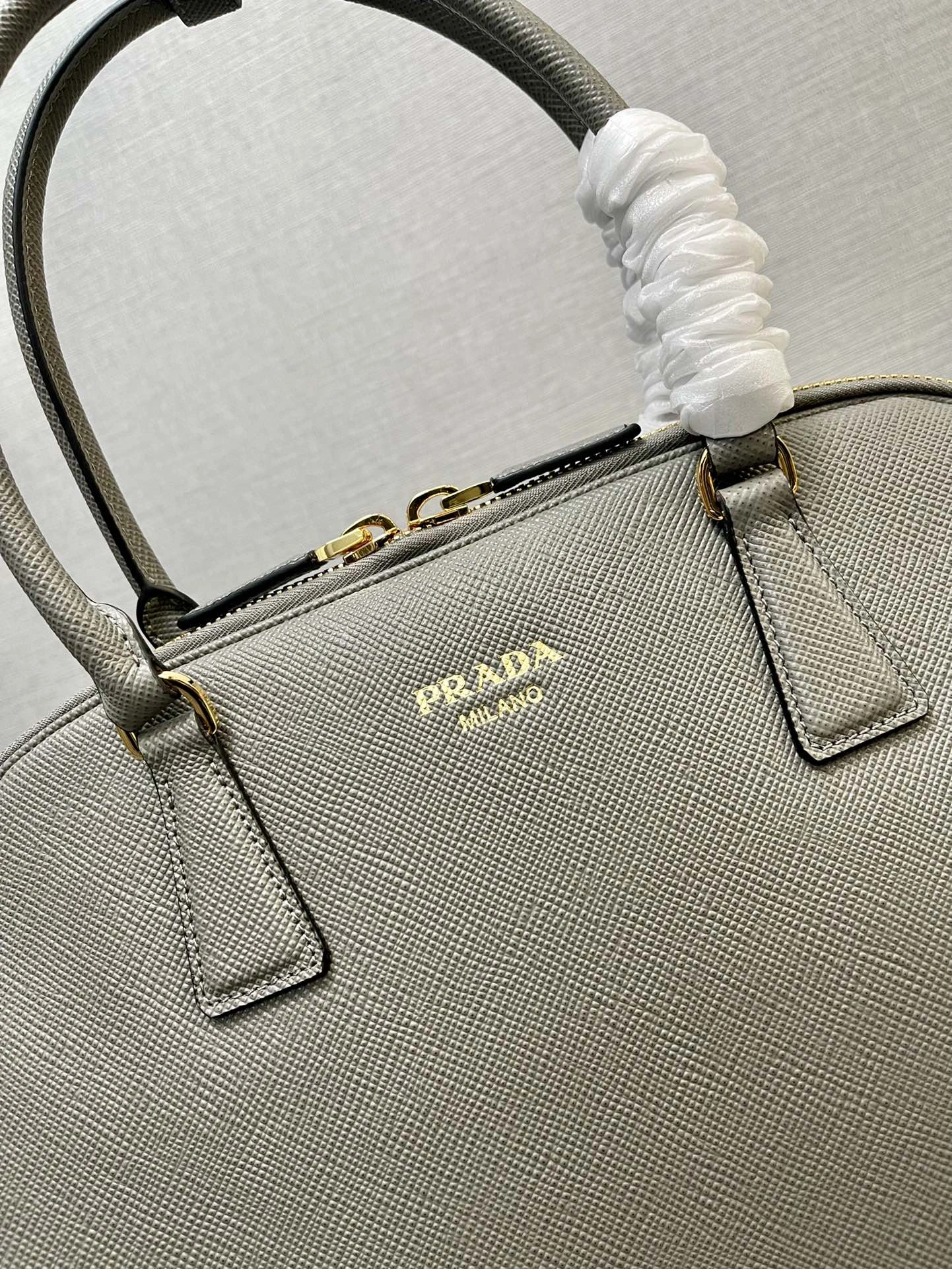WellDesigned Prxdx Top Handle Bags 56117