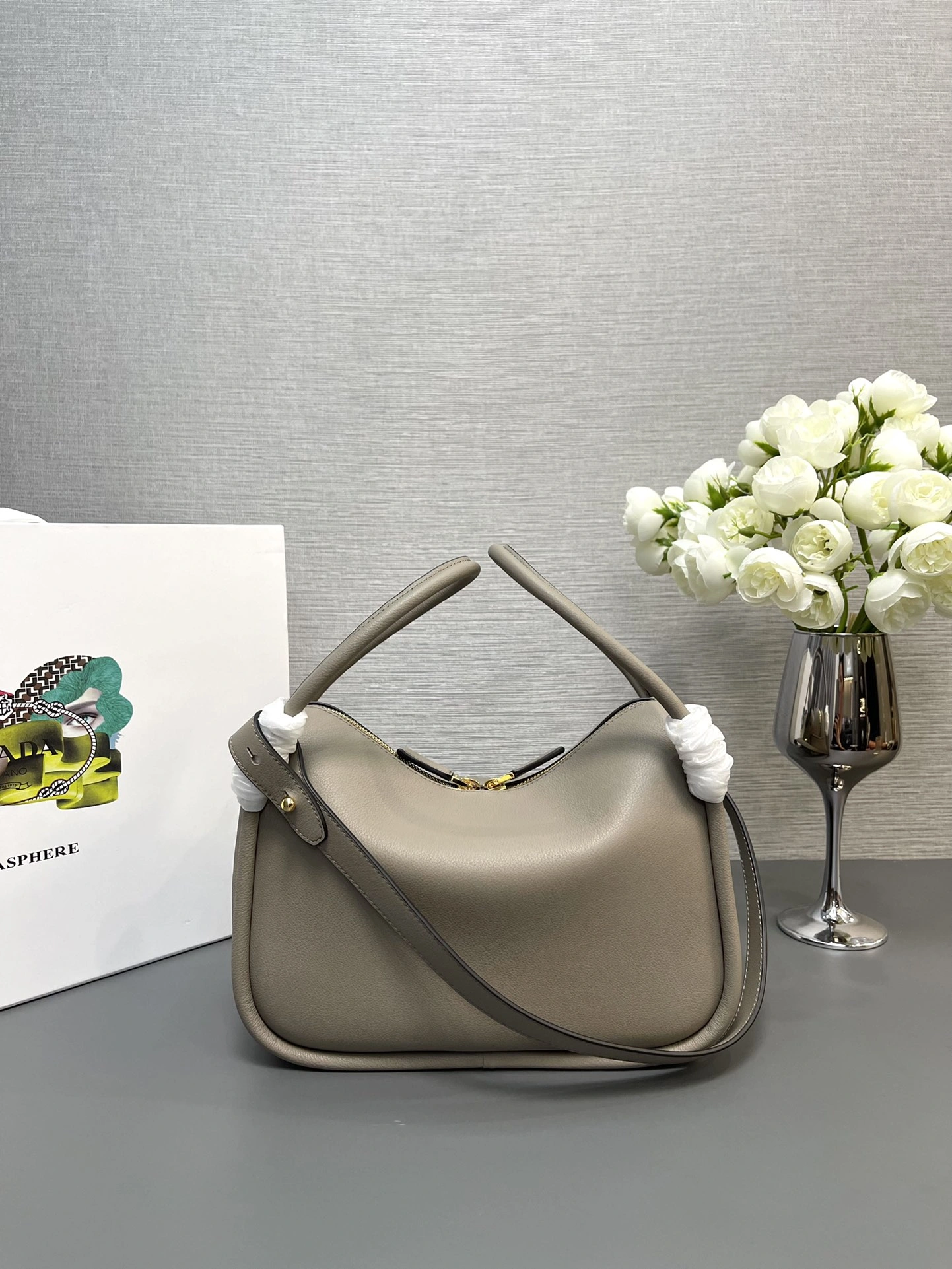 Sleek Prxdx Top Handle Bags 56110