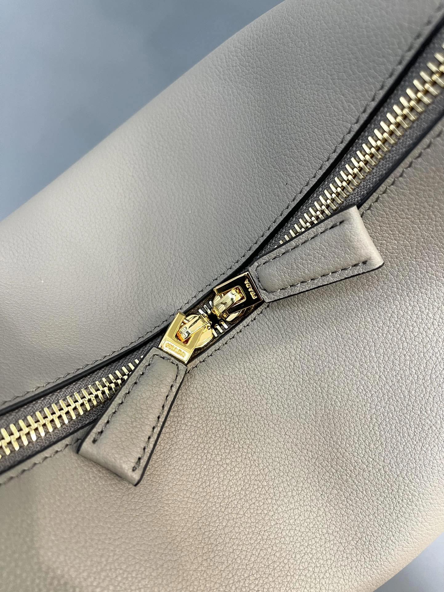Sleek Prxdx Top Handle Bags 56110
