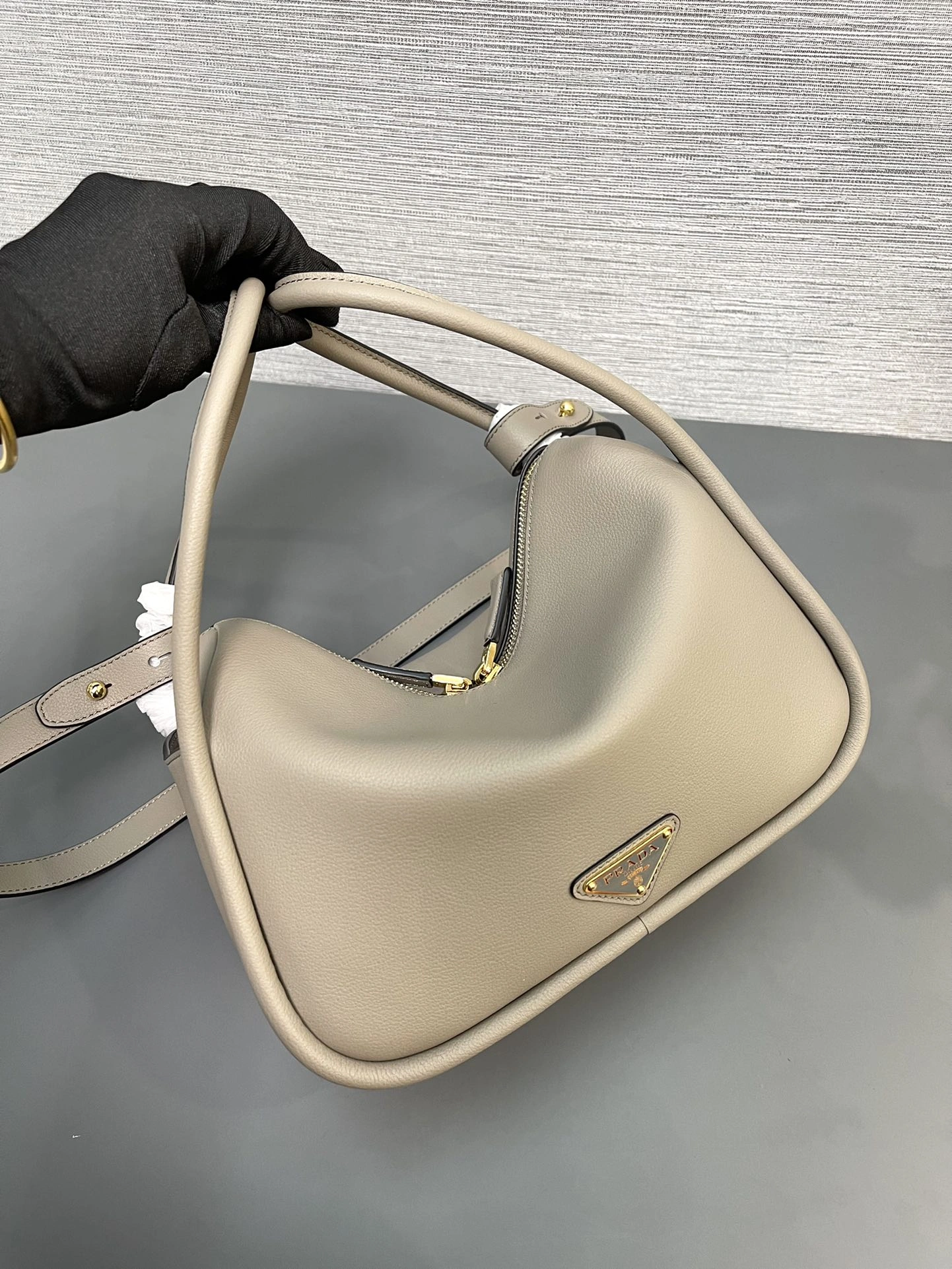 Sleek Prxdx Top Handle Bags 56110