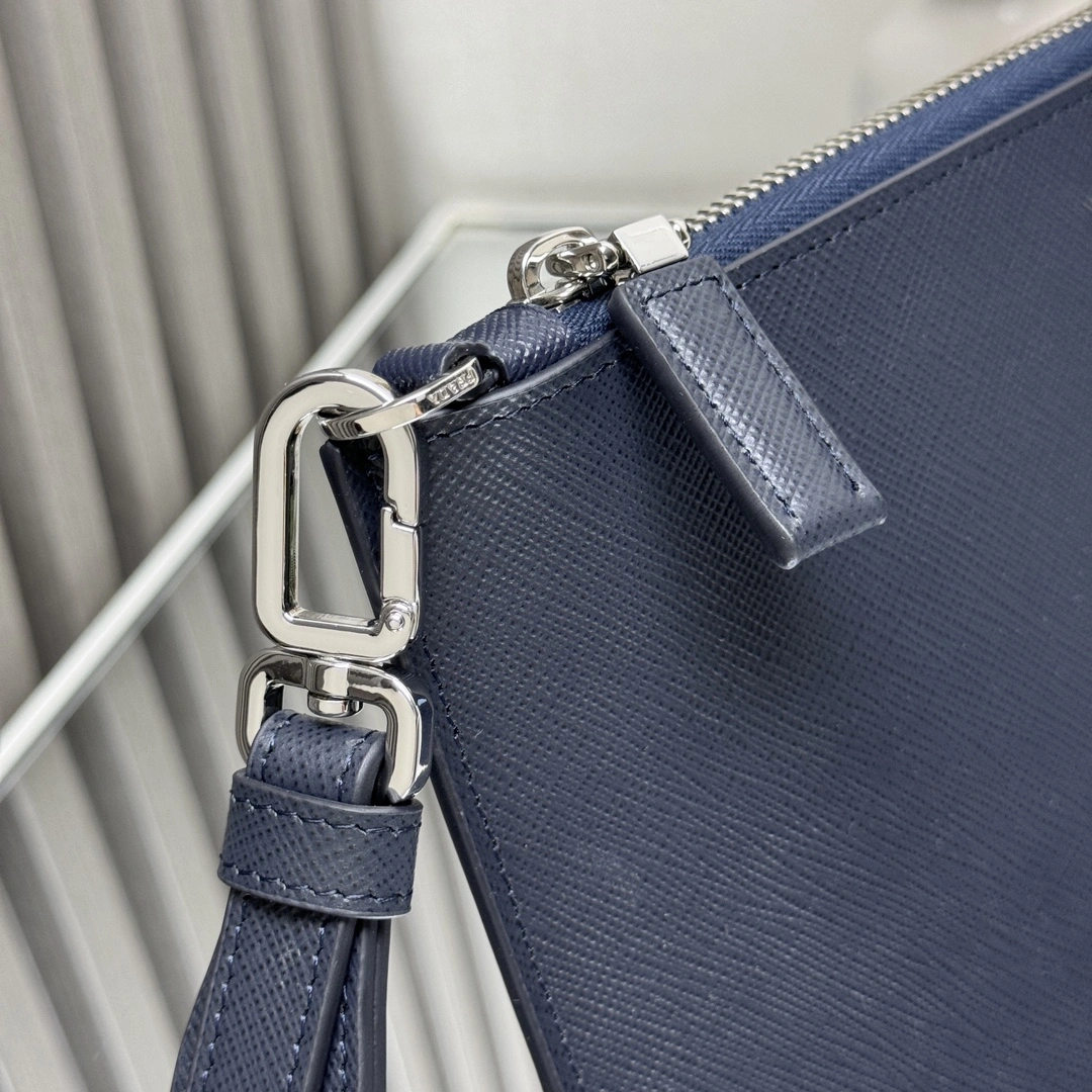 Comfortable Prxdx Clutch Bags 56151