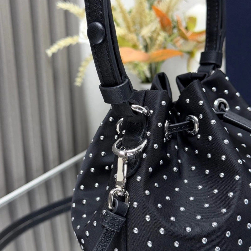 Bright Prxdx Bucket Bags 54704