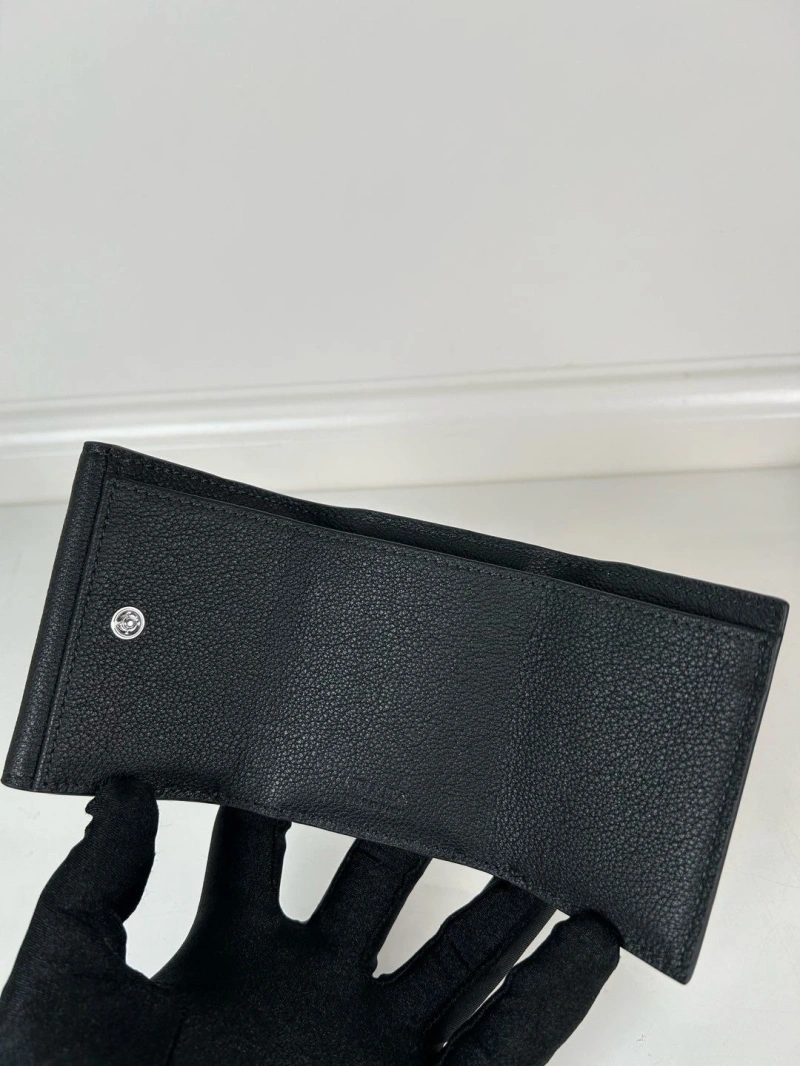 Vibrant PrxdxWallets 54669