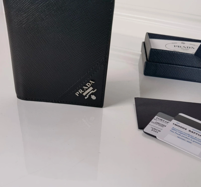 Lightweight PrxdxWallets 54639
