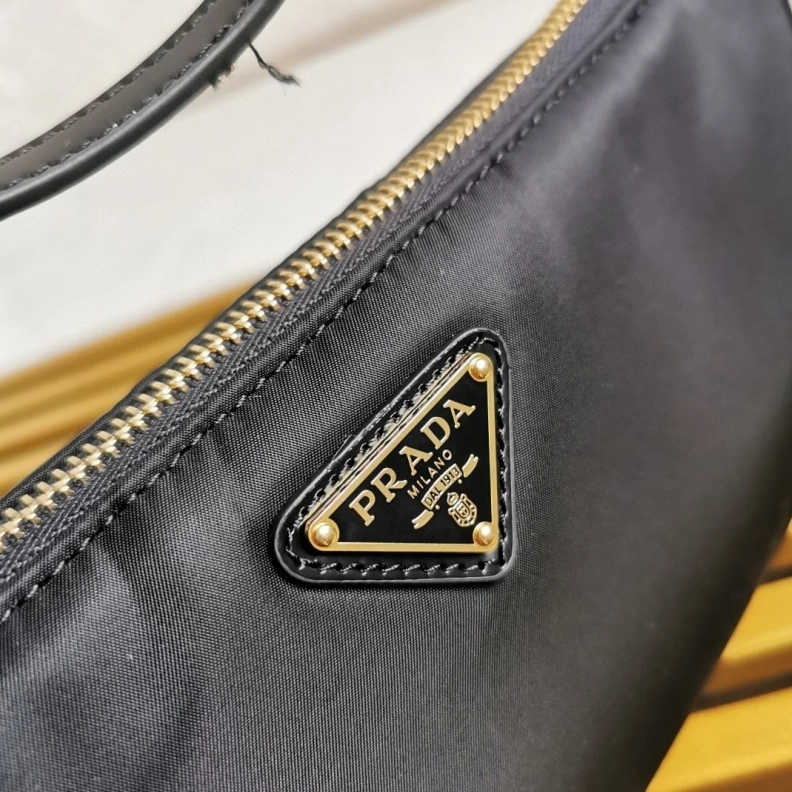 EyeCatching Prxdx Top Handle Bags 56931