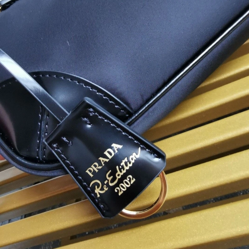 EyeCatching Prxdx Top Handle Bags 56931
