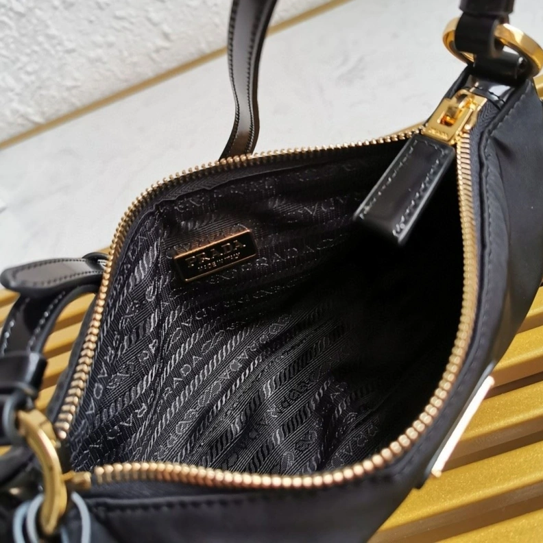 EyeCatching Prxdx Top Handle Bags 56931