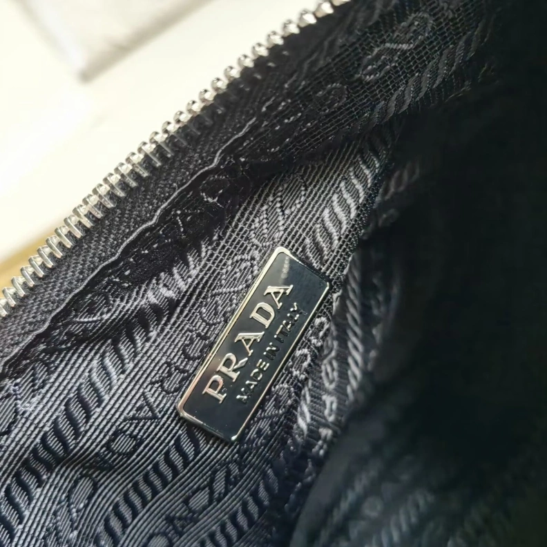 Versatile Prxdx Top Handle Bags 56926