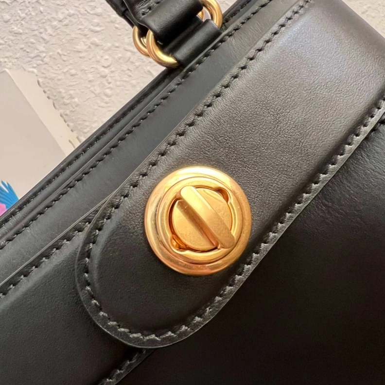 Reliable Prxdx Top Handle Bags 56825