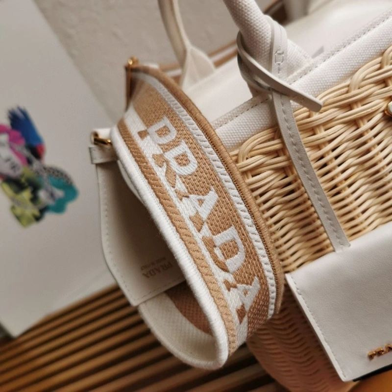 Cozy Prxdx Shopping Bags 57583