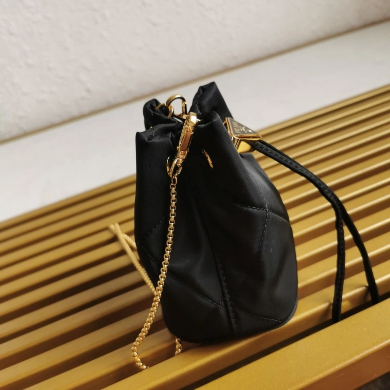 Cozy Prxdx Bucket Bags 57629
