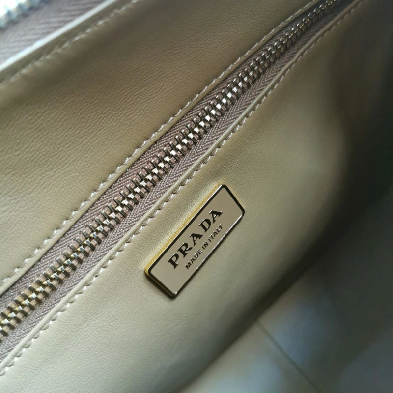 Prxdx Top Handle Bags Vibrant 57520