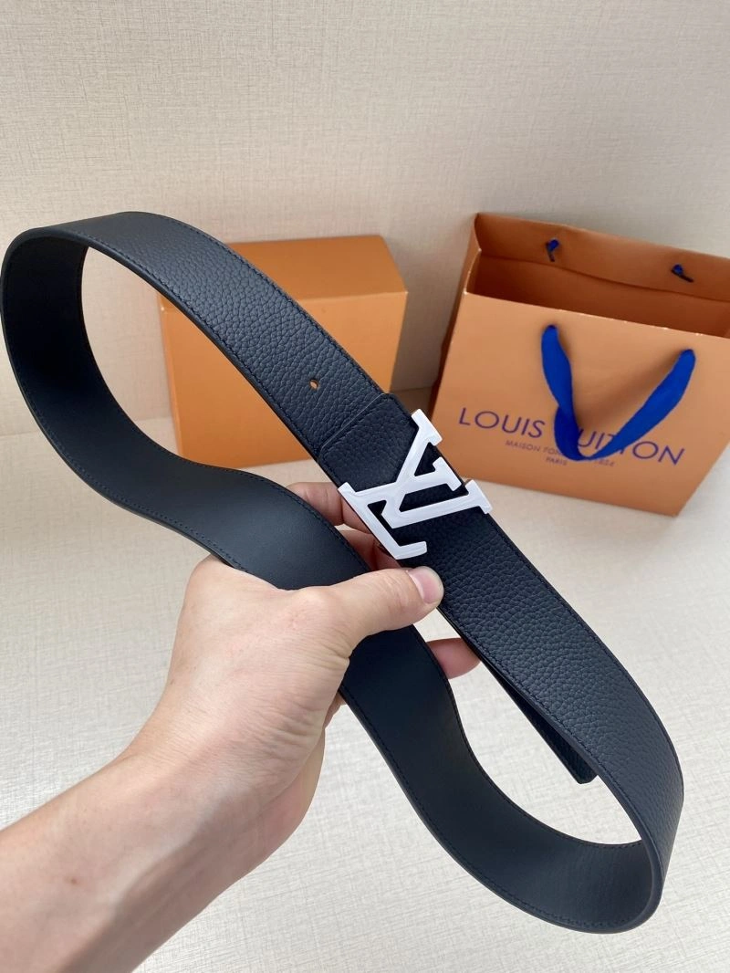LXXIS VXXTTON UrbanStyle 247683