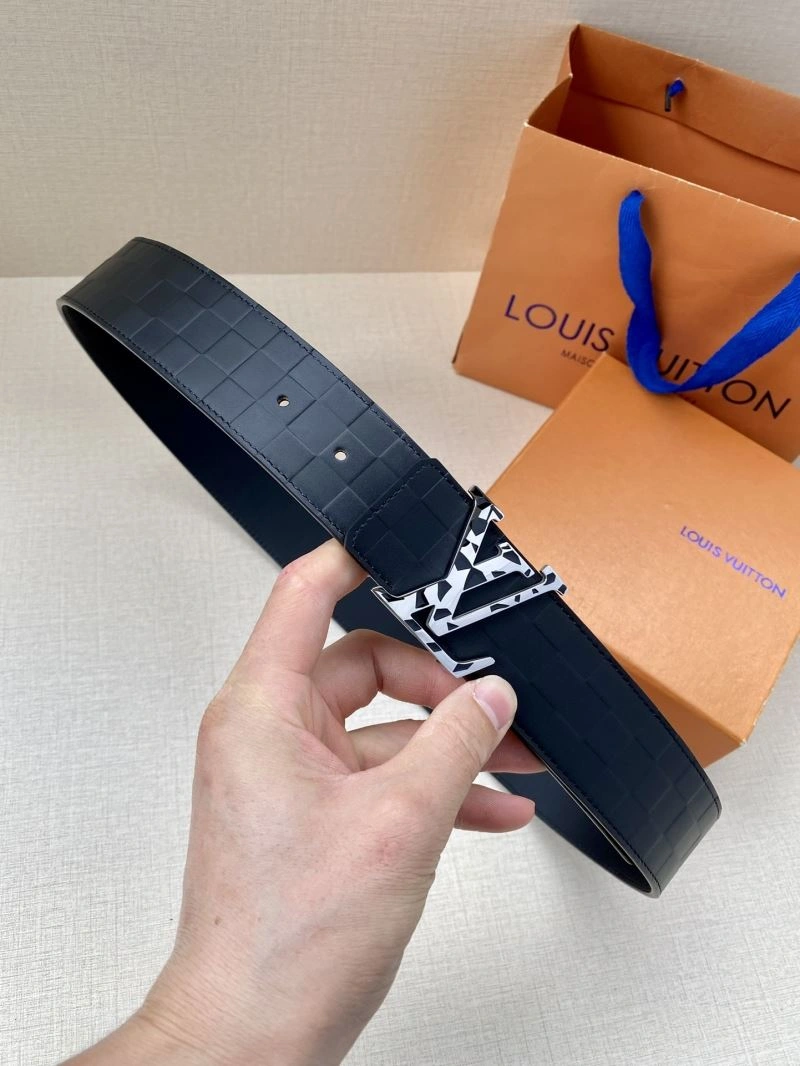 LXXIS VXXTTON Compact 247646