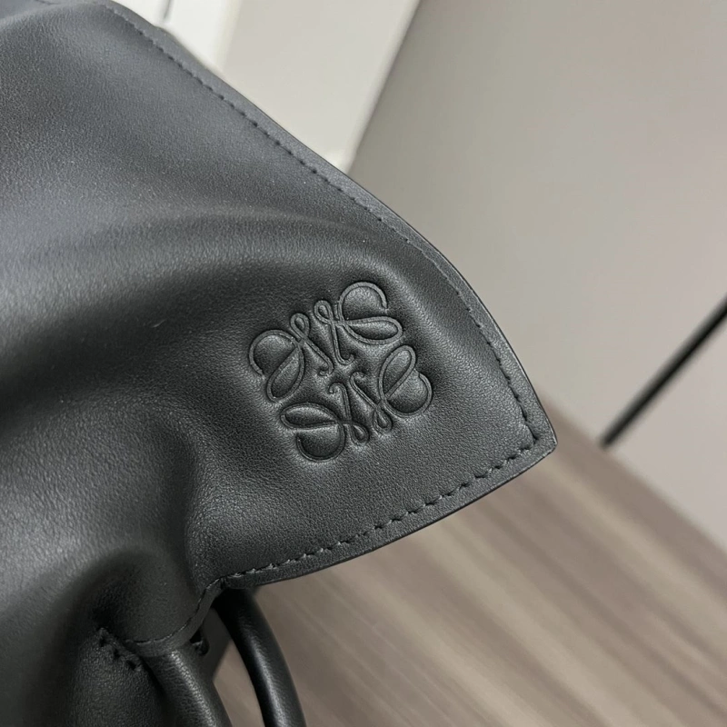 Fashionable Lxxwe Handle Bags 84956