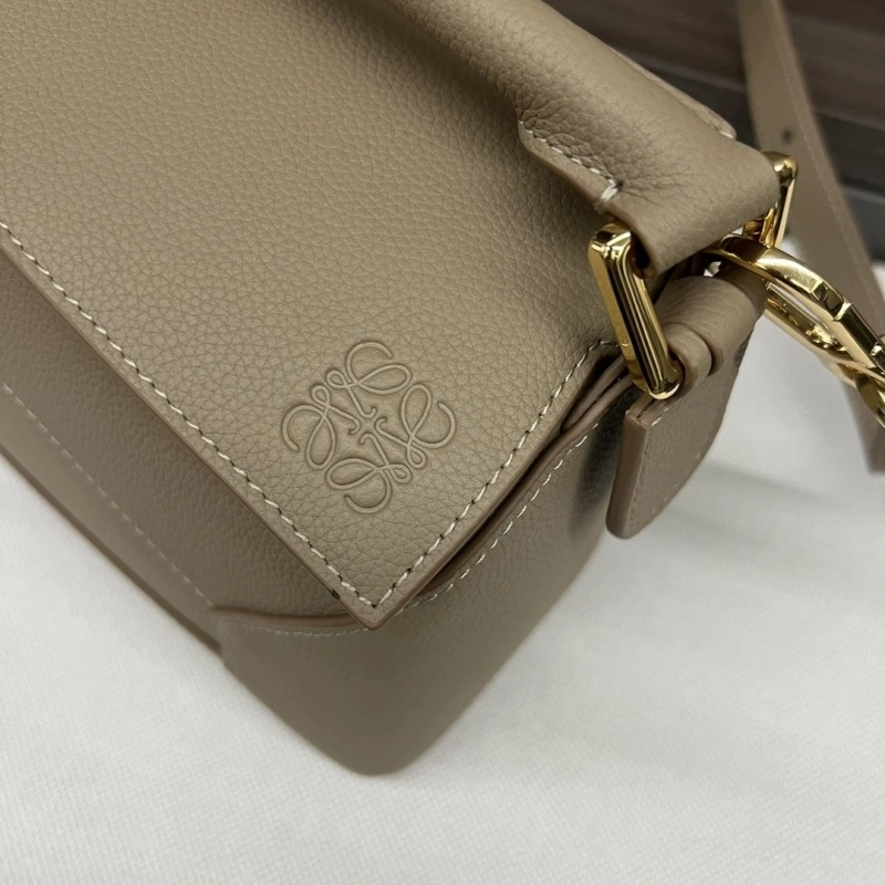 DailyWear Lxxwe Handle Bags 84982