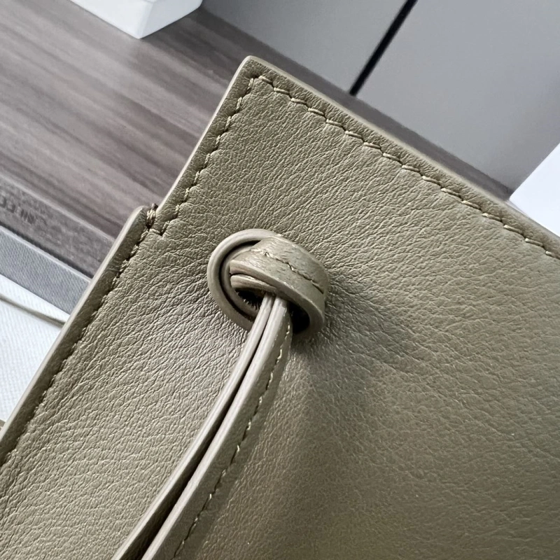 Classic Lxxwe Satchel Bags 84811