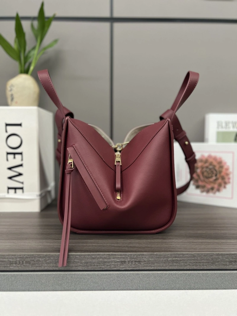 Bold Lxxwe Handle Bags 84917