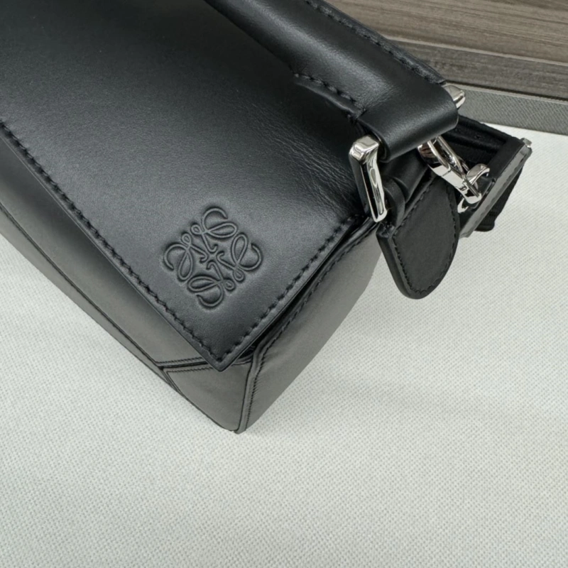Lxxwe Handle Bags Vibrant 84933