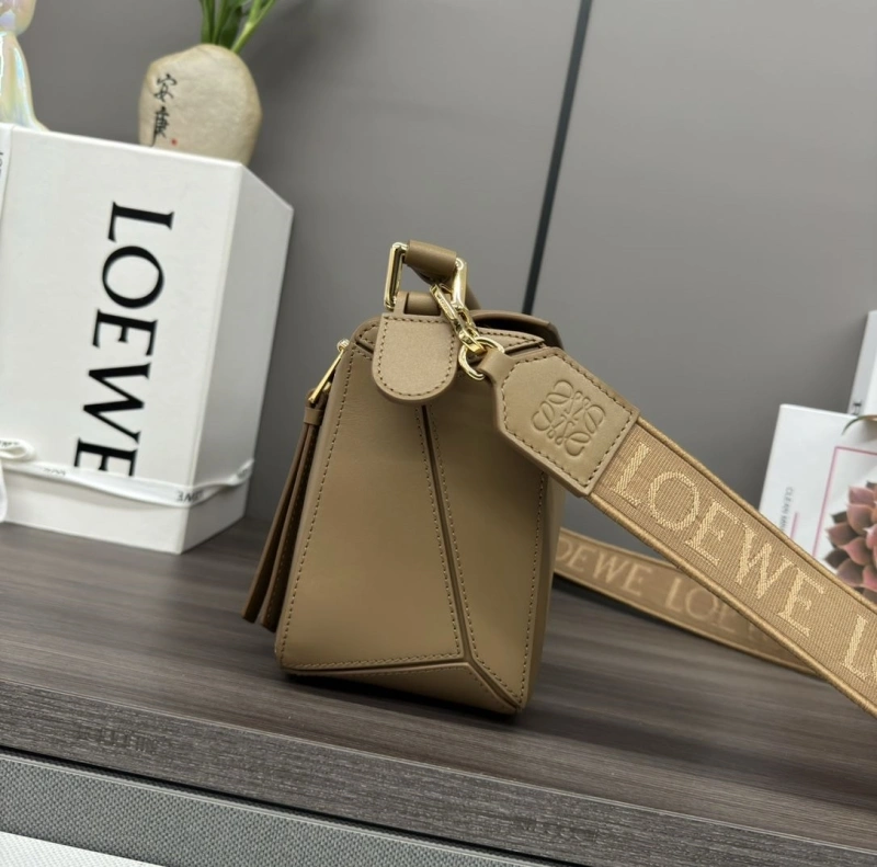 Fashionable Lxxwe Handle Bags 84935