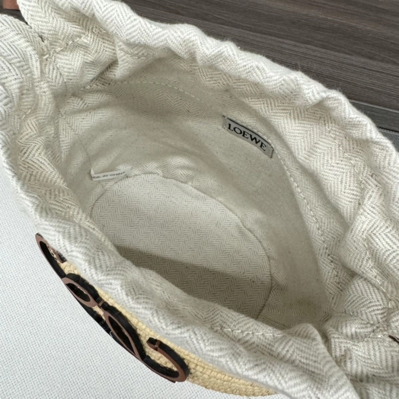 Bold Lxxwe Bucket Bags 85032
