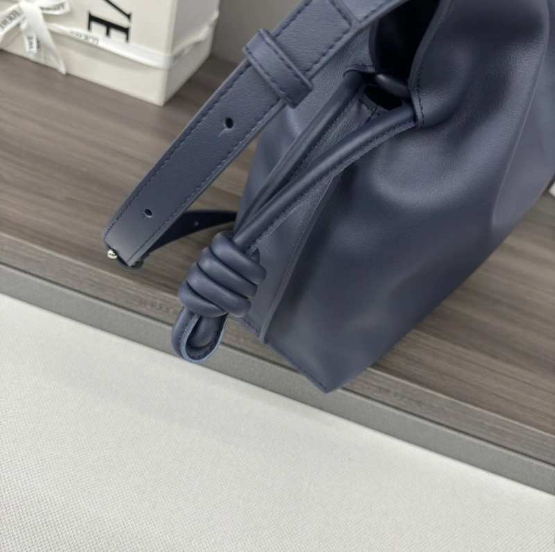 Refined Lxxwe Satchel Bags 84750