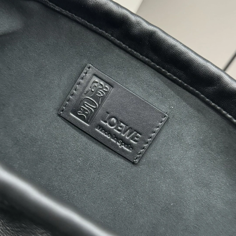WellDesigned Lxxwe Handle Bags 84853