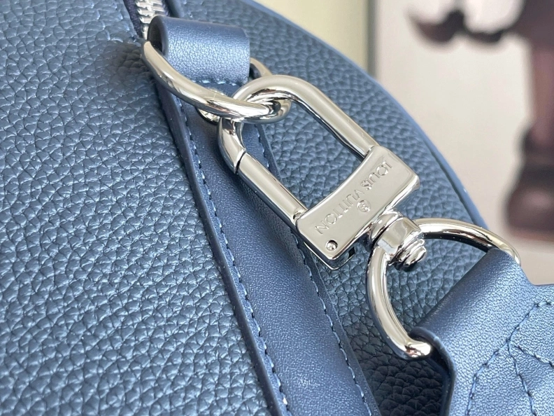 Resilient LX Travel Bags 18327