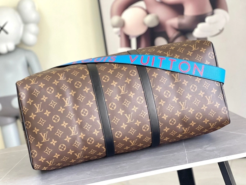 Fashionable LX Travel Bags 18326