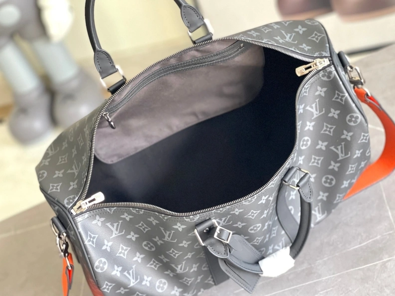 Trendsetting LX Travel Bags 18319