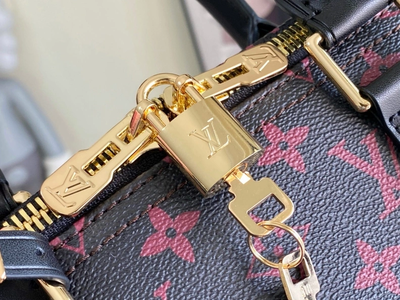 Fashionable LX Travel Bags 18312