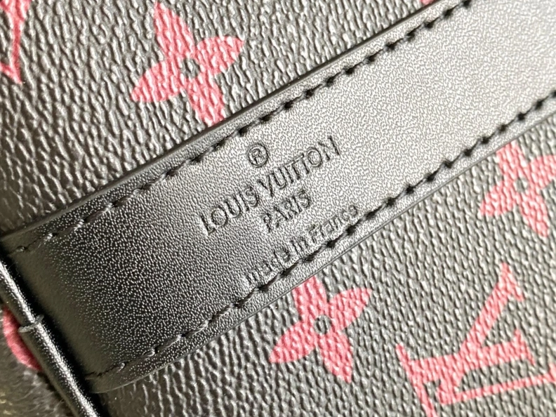 Fashionable LX Travel Bags 18312