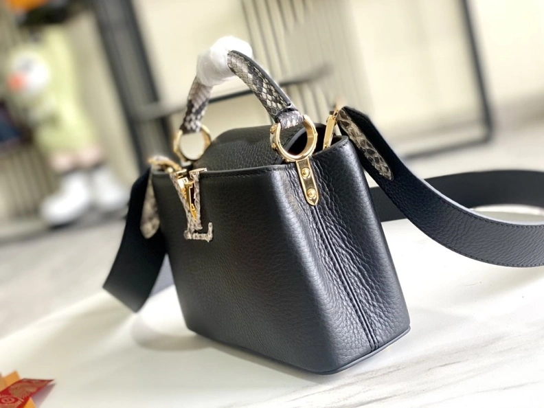 Bold LX Caxucines Bags 18354