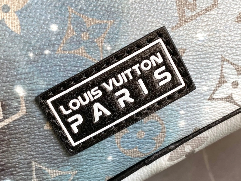 Minimalist LX Travel Bags 18309