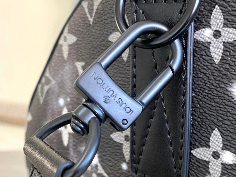 Minimalist LX Travel Bags 18309