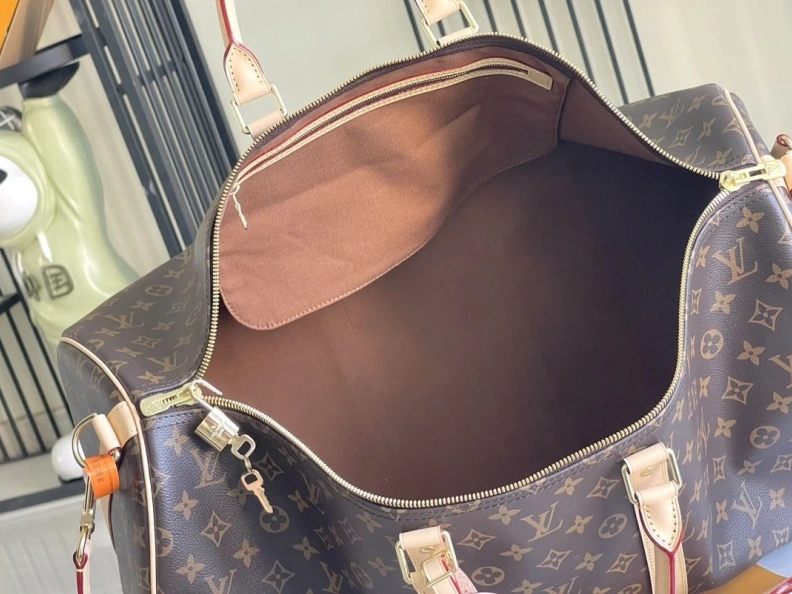 Unique LX Travel Bags 18310