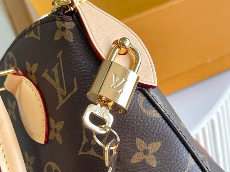 EyeCatching LX Top Handle Bags 18332
