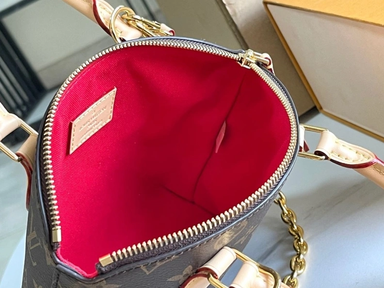 EyeCatching LX Top Handle Bags 18332