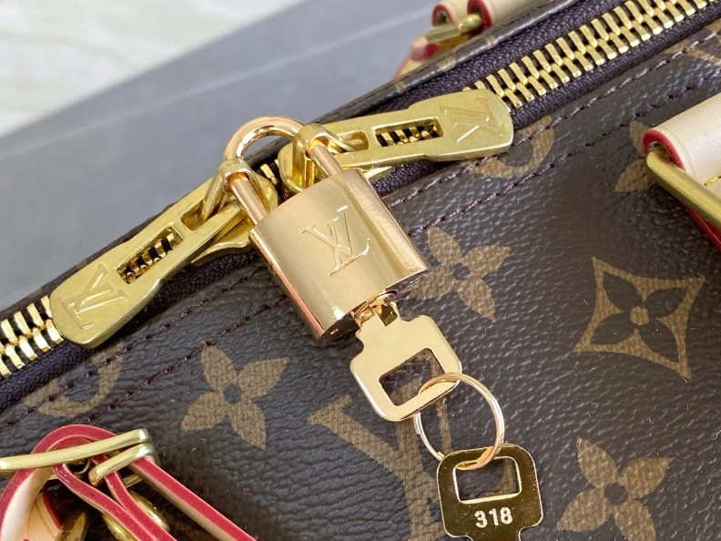 Bold LX Travel Bags 18311