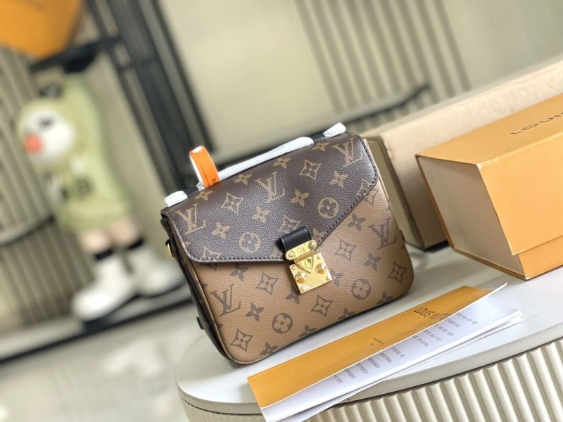 Flexible LX Satchel bags 16114
