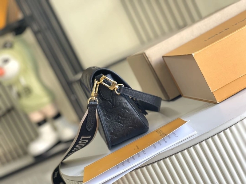 LX Satchel bags GoAnywhere 16117