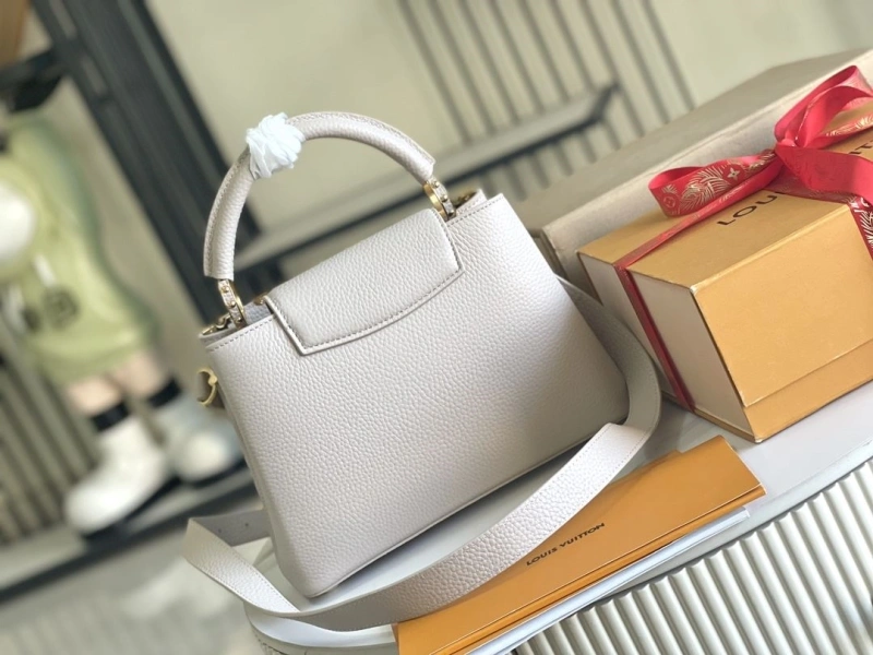 LX Caxucines Bags Compact 16122