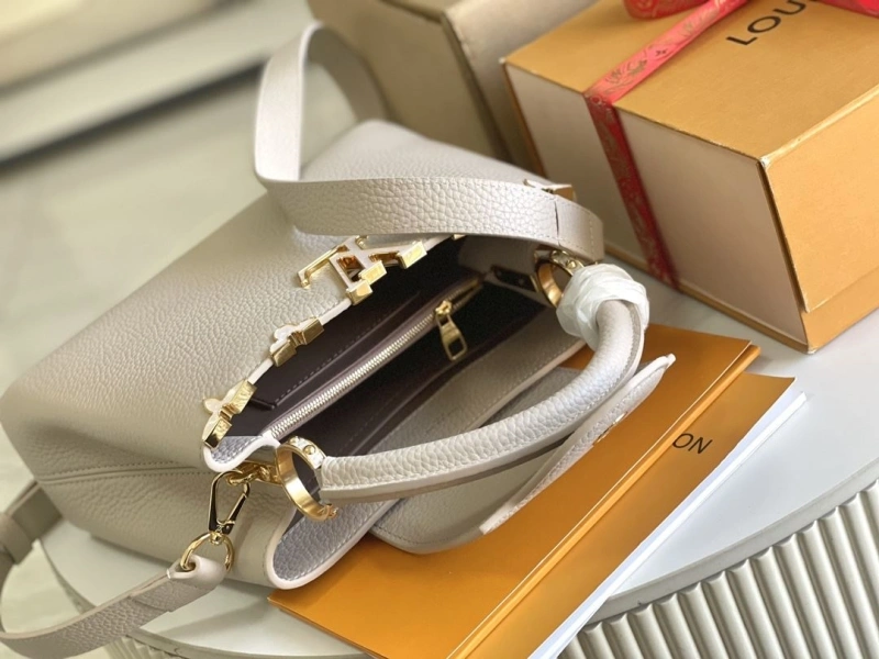 LX Caxucines Bags Compact 16122