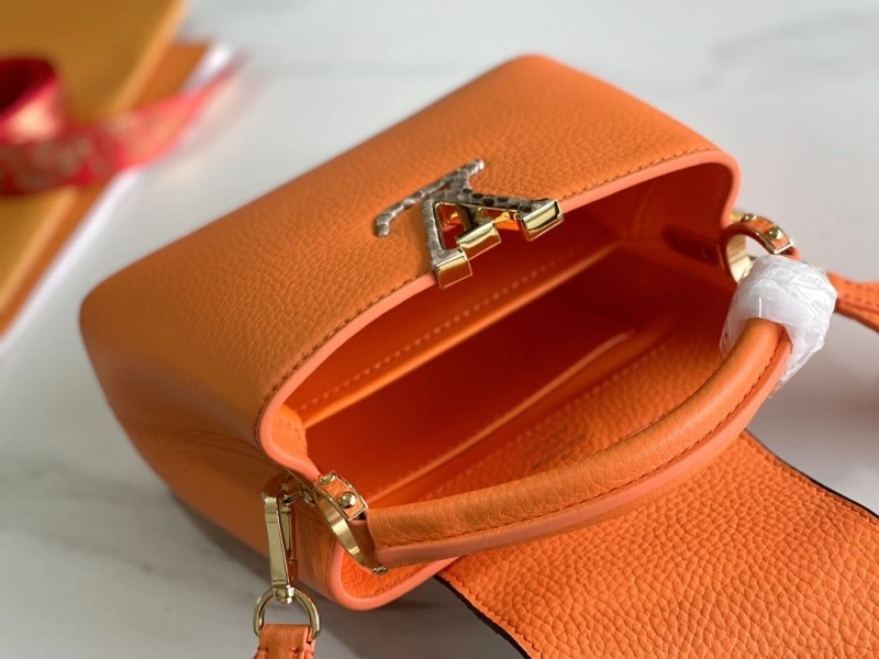 Bold LX Caxucines Bags 21188