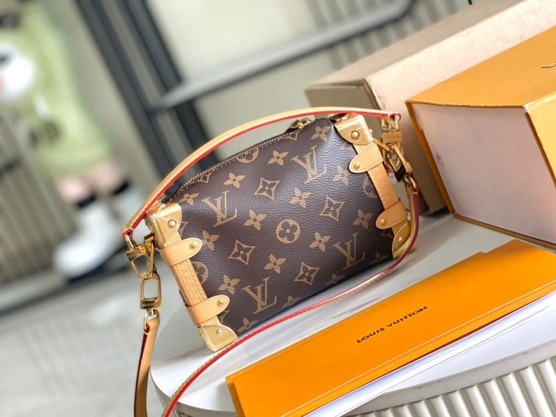 Comfortable LX Box Bags 19749
