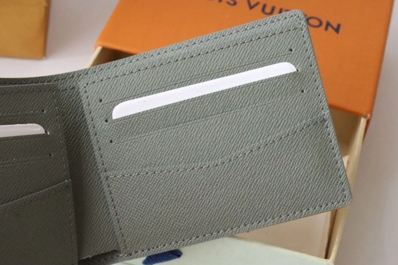 Flexible LX Wallets 18264
