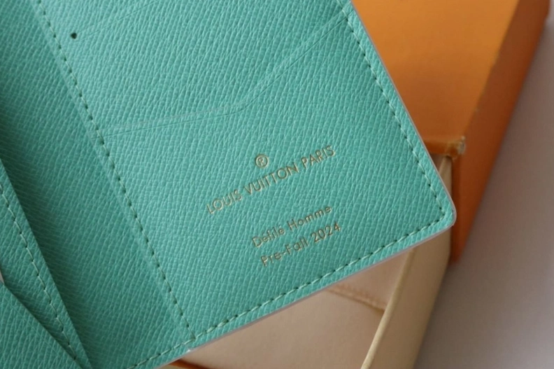 LX Wallets Classic 18256