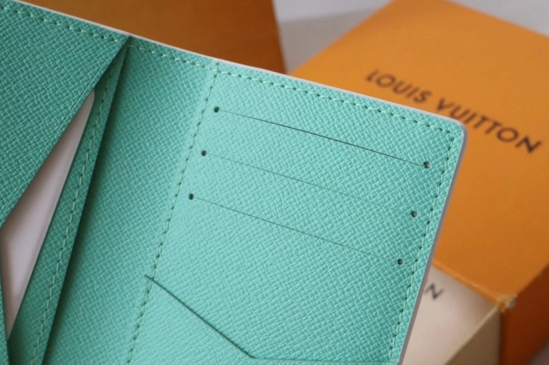 LX Wallets Classic 18256