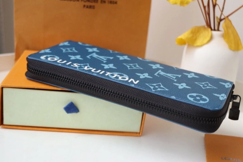 Flexible LX Wallets 18257